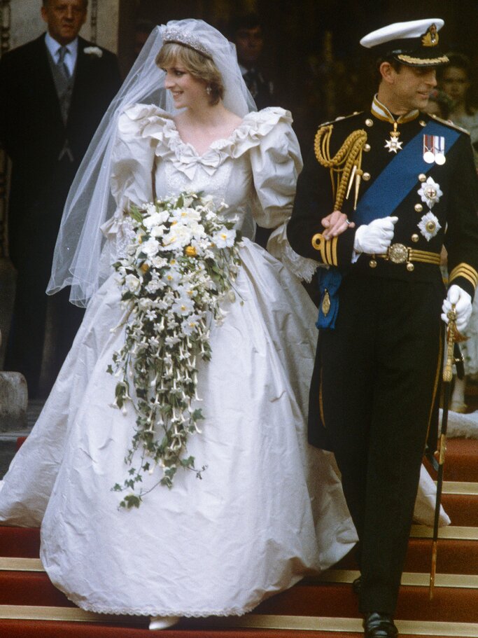 Diana, Princess of Wales und Prince Charles bei ihrer Hochzeit | © Getty Images | David Levenson | Kontributor