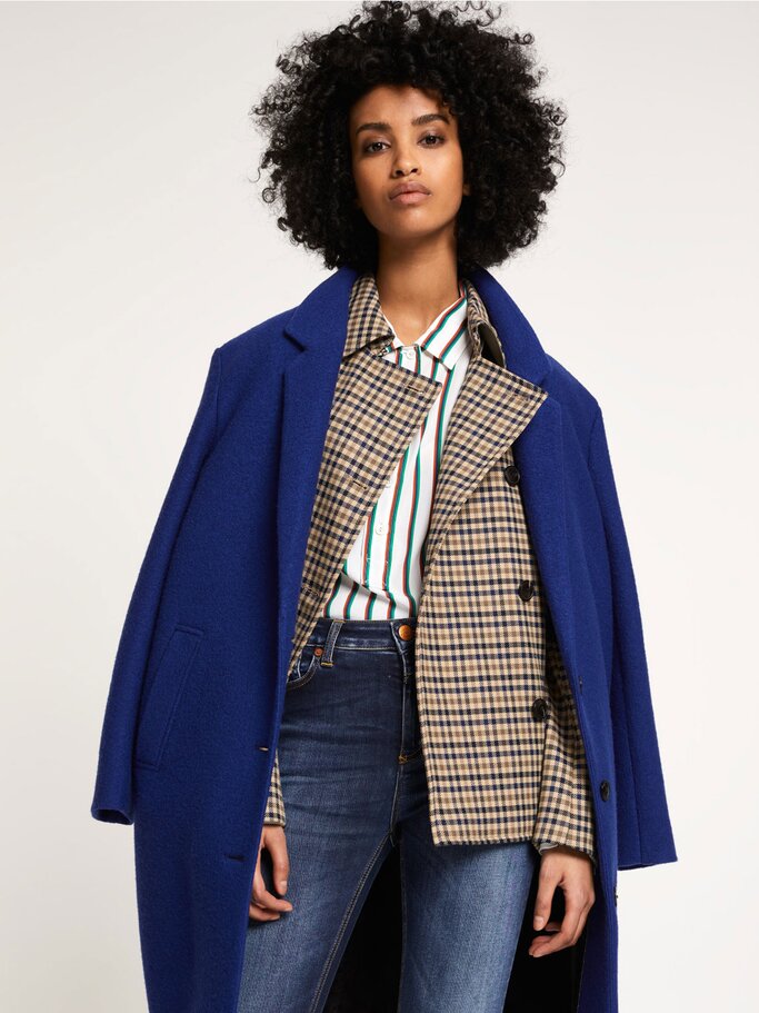 Karierte Trench-Jacke von Closed | © PR