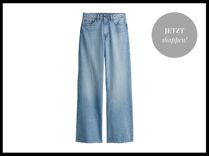 Blaue Wide Ultra High Jeans von H&M | © H&M