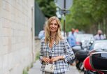 Xenia Adonts auf der Paris Fashion Week - Haute Couture Fall Winter 2021/2022 | © gettyimages.de | Christian Vierig 