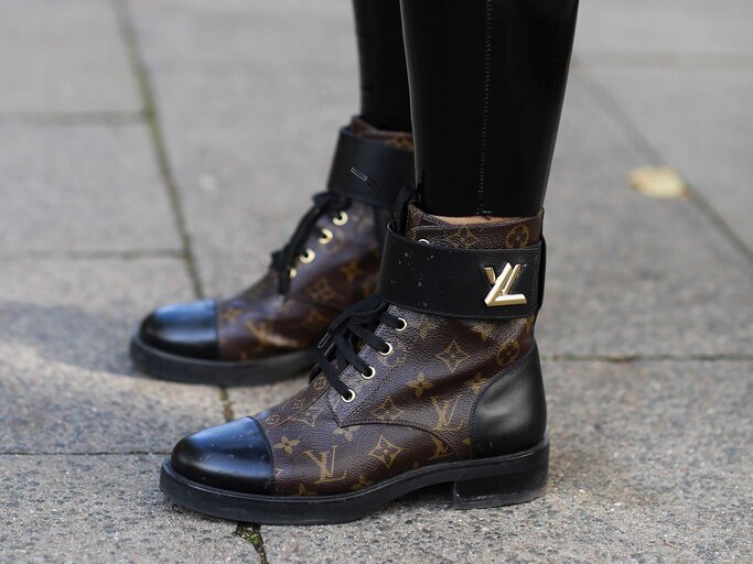 Boots von Louis Vuitton | © Getty Images | Jeremy Moeller 