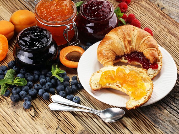 Croissant Frühstück | © iStock | beats3