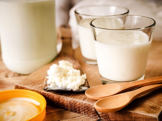 Joghurt, Molke & Buttermilch | © iStock| DejanKolar