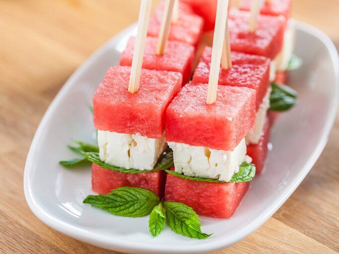 Wassermelone-Feta-Spieße | © iStock | ermandogan