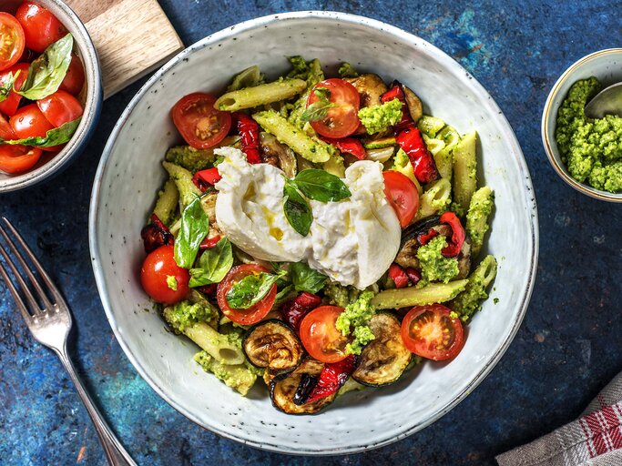 Pasta-Bowl mit Burrata | © HelloFresh