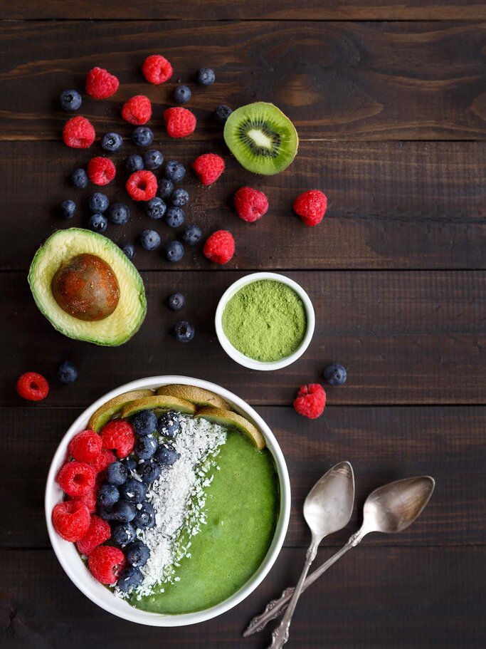 Matcha Green Smoothie Bowl  | © iStock | LindasPhotography