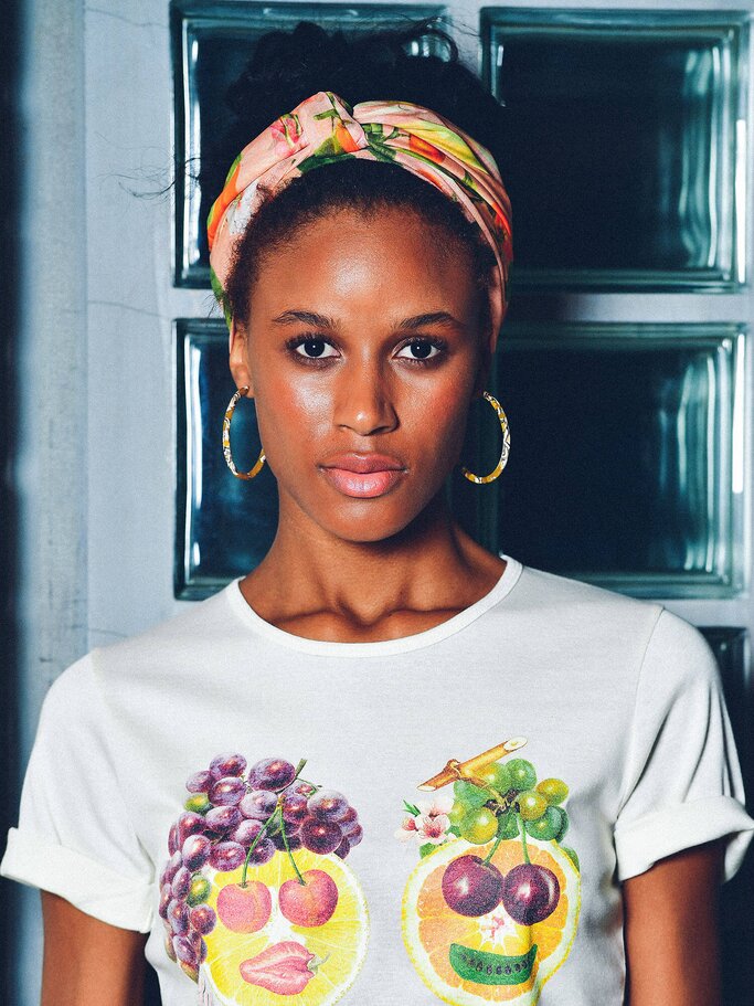 Lena Hoschek Model mit Bandana | © Getty Images | Alexander Koerner