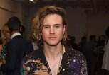 Surfer Style Frisur von Dougie Poynter | © Getty Images | David M. Benett