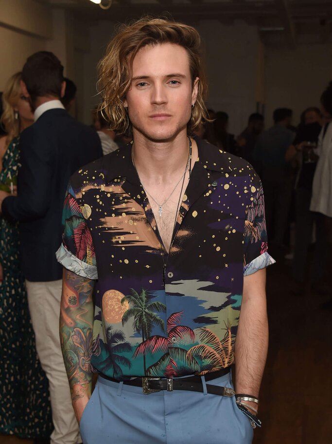 Surfer Style Frisur von Dougie Poynter | © Getty Images | David M. Benett