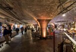 Unterirdischer Weih-Nachtsmarkt, Weihnachtsmarkt in alten Weinkeller Gewölben in Traben-Trarbach, an der Mosel, hier die Keller des Moselschlösschen, | © imago images | Jochen Tack