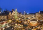 Weihnachtsmarkt auf dem Römerberg, Frankfurt | © imago images | Westend61