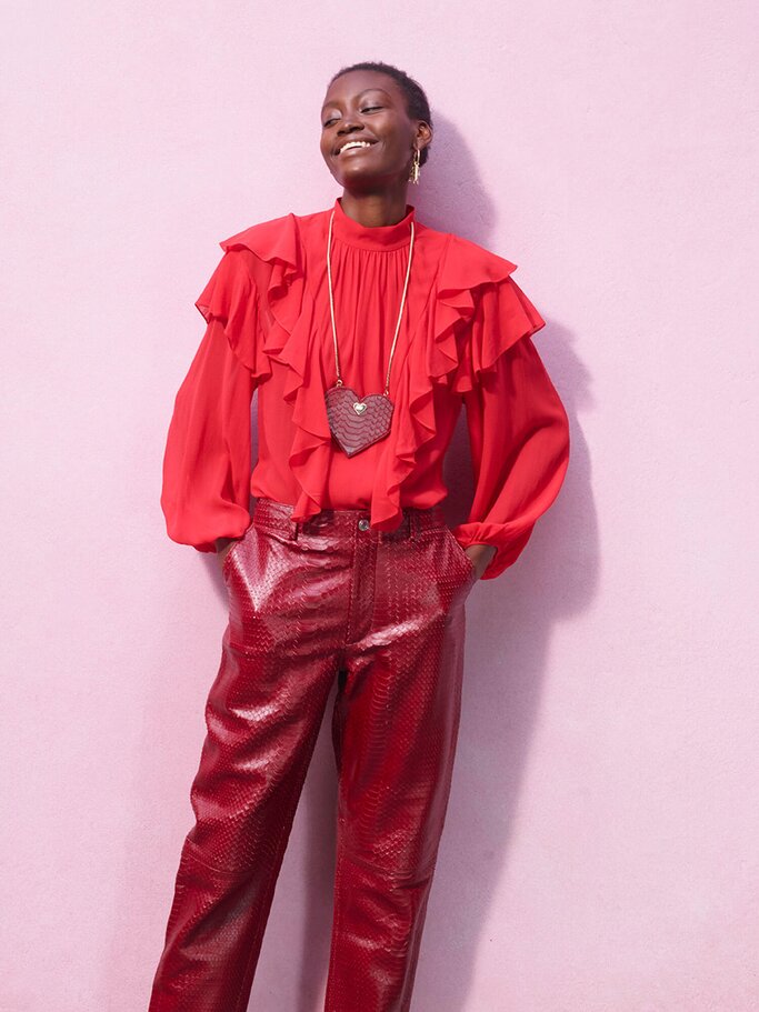 Giambattista Valli x H&M: rote Bluse | © Giambattista Valli x H&M