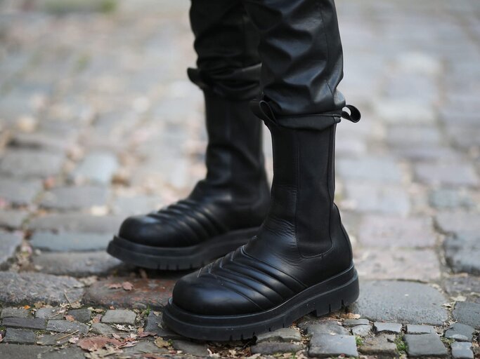 Chunky Chelsea Boots von Bottega Veneta | © Getty Images | Jeremy Moeller