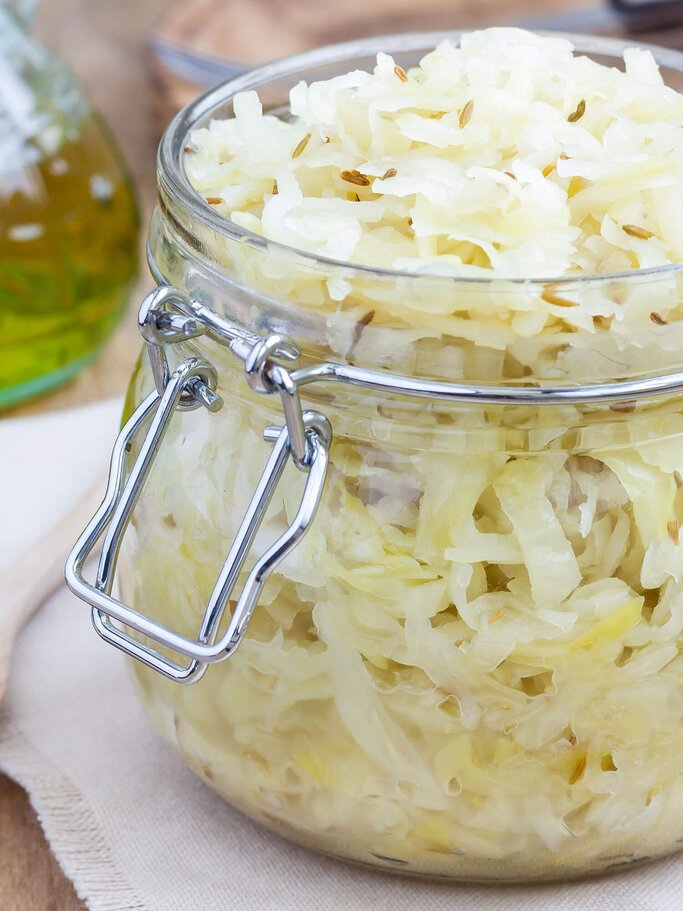 Sauerkraut im Glas | © iStock | iuliia_n