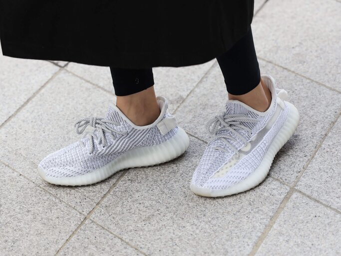 Adidas Yeezy Boost 350 V2  | © Getty Images | Hanna Lassen