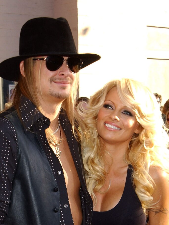 Pamela Anderson und Kid Rock | © Getty Images | Gregg DeGuire