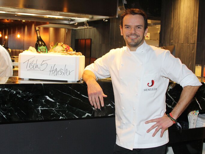 Steffen Henssler in seinem Restaurant | © Getty Images | Tristar Media