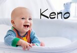Niedlicher Junge im Babybett mit dem Namen Keno | © iStock | FamVeld