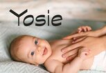 Süßes Baby mit dem Namen Yosie | © iStock | Polina Strelkova