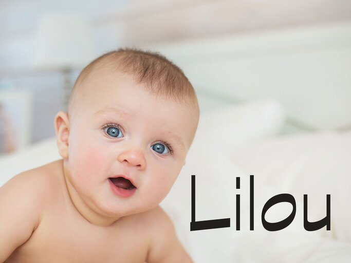 Süßes Baby mit dem Namen Lilou | © iStock | KristinaKibler
