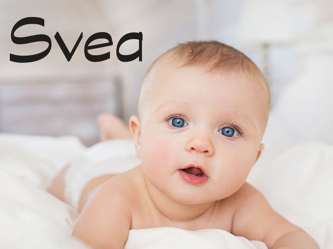 Süßes Baby mit dem Namen Svea | © iStock | KristinaKibler