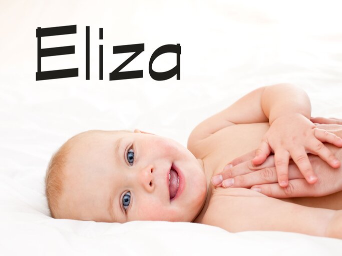 Süßes Baby mit dem Namen Eliza | © iStock | naumoid