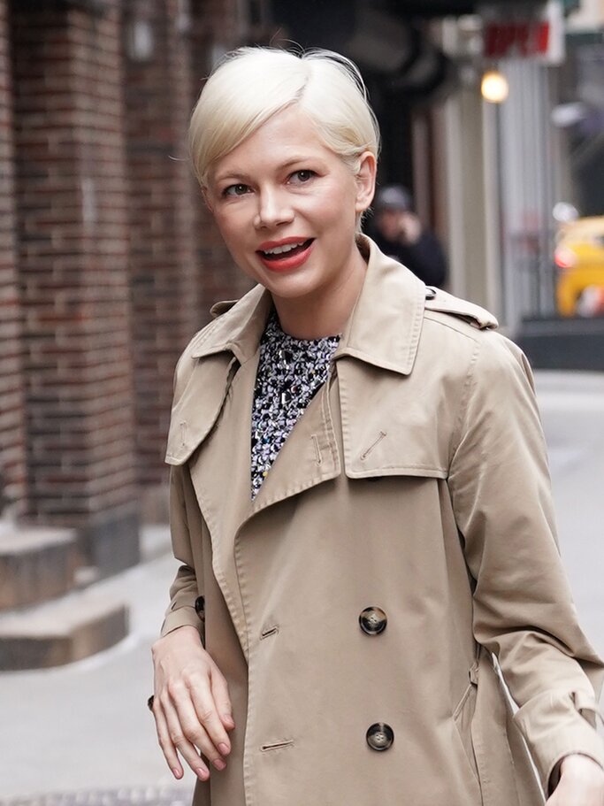 Michelle Williams mit Pixie Cut | © Getty Images | JNI/Star Max 