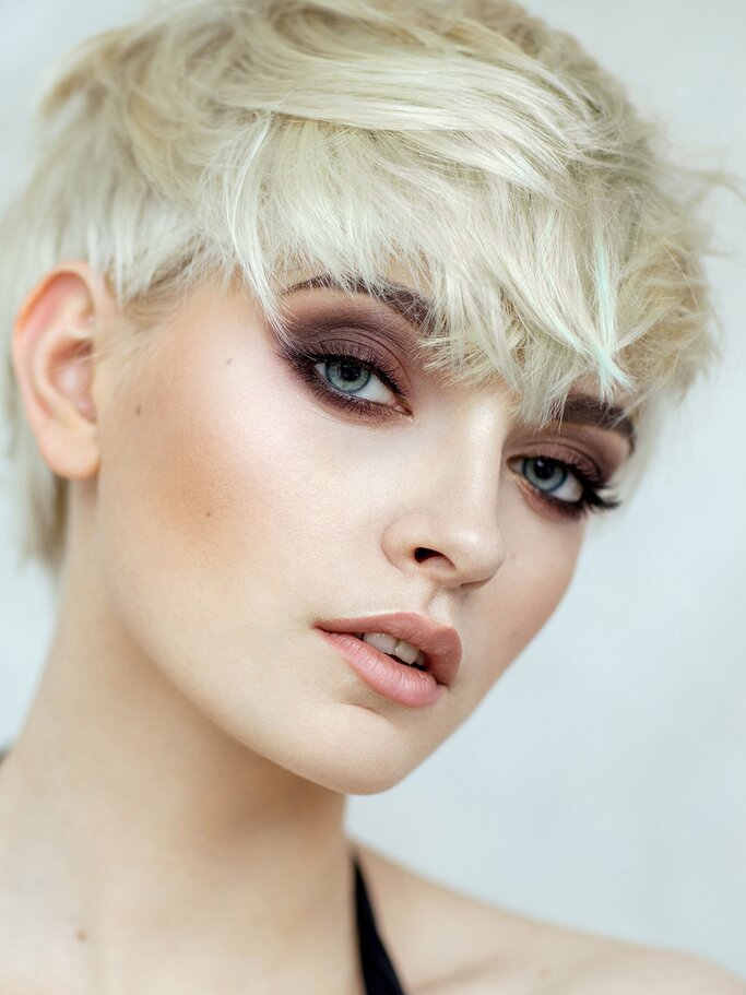 Wilder Pixie Cut | © iStock | Kiuikson