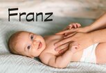 Süßes Baby mit dem Namen Franz | © iStock | Polina Strelkova