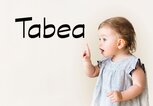 kleines Mädchen mit dem Namen Tabea | © iStock.com | Olga Ignatova
