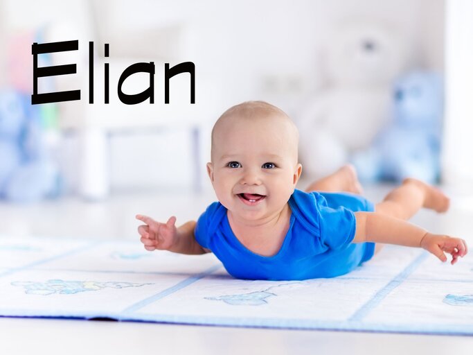 lachendes Baby mit dem Namen Elian | © iStock.com | FamVeld