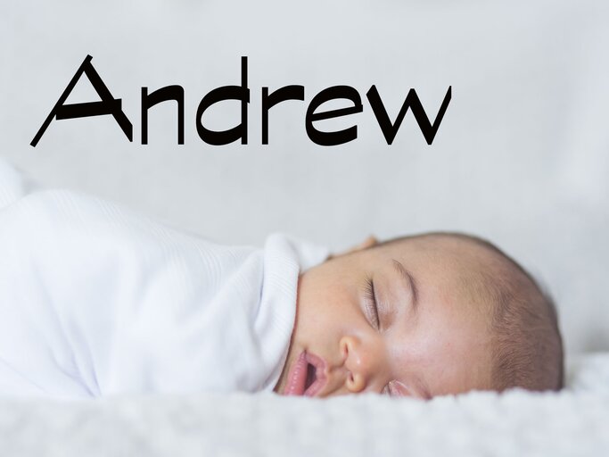 schlafendes Baby mit dem Namen Andrew | © iStock.com / FatCamera