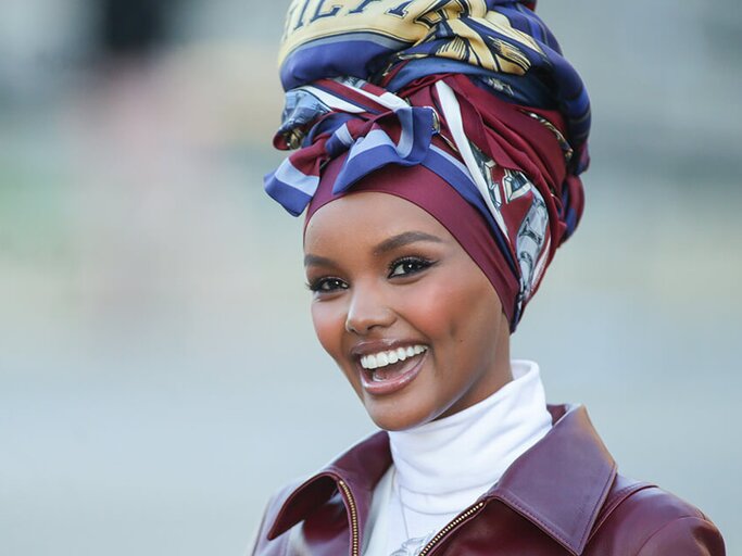  nackt Aden Halima Halima Aden