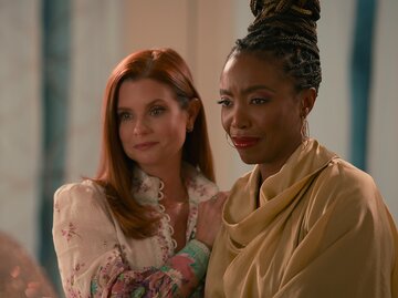 Joanna Garcia Swisher und Heather Headley in Süße Magnolien auf Netflix | © Netflix