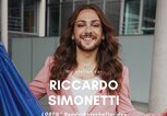 Riccardo Simonetti ist seit 2021 LGBTQ*-Sonderbotschafter für die EU. | © Instagram @riccardosimonetti