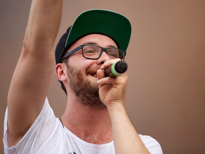 Mark Forster bei einem Auftritt | © gettyimages.de /  Sebastian Reuter 