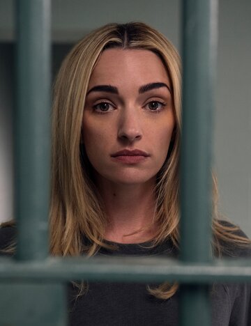 Brianne Howey als Georgia Miller in der Netflix-Serie Ginny & Georgia | © AMANDA MATLOVICH/NETFLIX