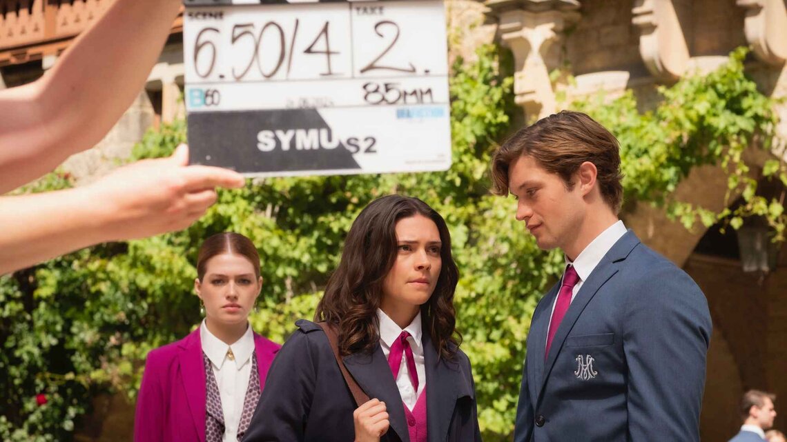 Prime Video bestätigt Staffel 3 von "Maxton Hall": Wie es mit Ruby und James weitergeht – und wann Staffel 2 startet. | © Prime Video/Gordon Mühle