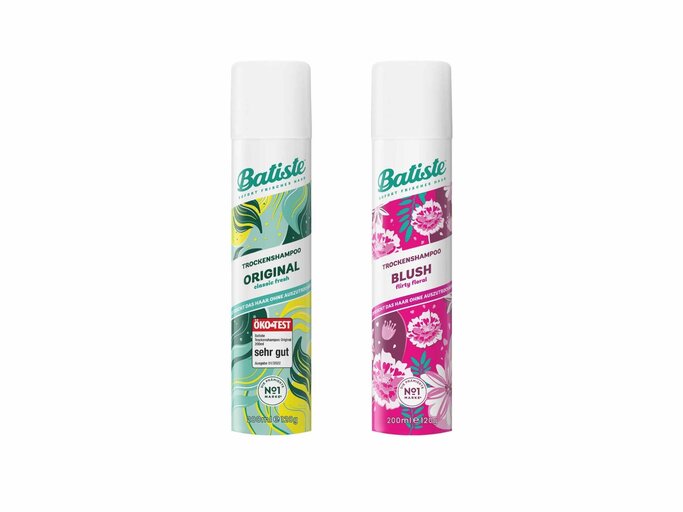 Umwerfender Duft – müheloses Styling. Das Trockenshampoo Original und Blush aus der Duftreihe von Batiste-Trockenshampoo. | © Batiste