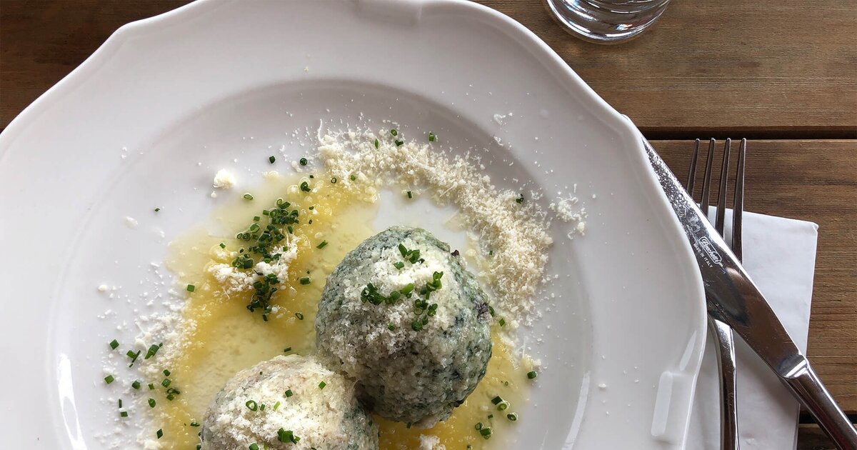 Deftiger Klassiker: Rezept für Tiroler Kasknödel