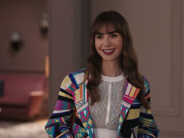 Lily Collins in Emily in Paris | © Netflix