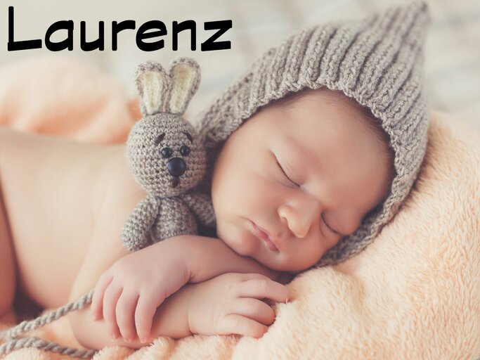 Süßes Baby, daneben der Jungenname Laurenz | © gettyimages.de | alexandr_1958