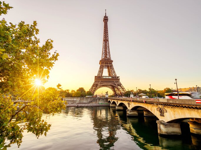 Eiffelturm in Paris | © iStock | jotily