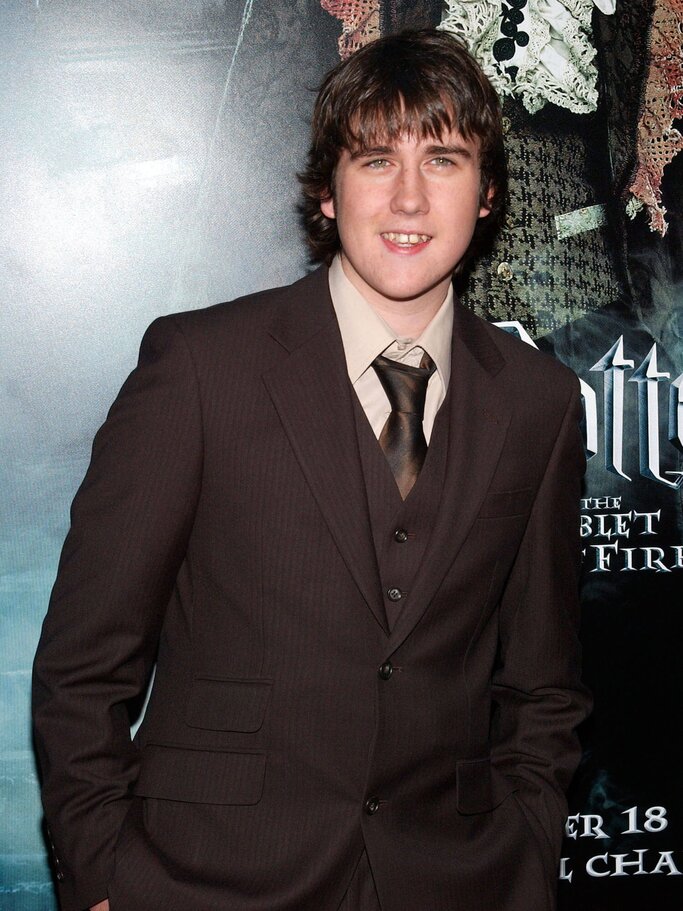 Matthew Lewis bei der Filmpremiere von "Harry Potter und der Feuerkelch". | © Getty Images | Andrew H. Walker