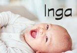 Kleines lachendes Baby mit dem Namen Inga | © iStock | PeopleImages