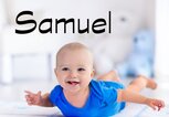 krabbelndes Baby mit dem Namen Samuel | © iStock.com | FamVeld